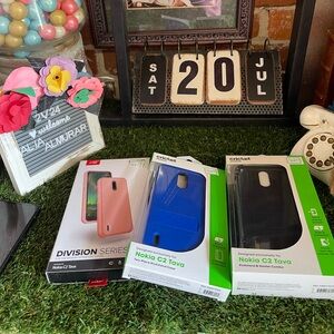 Designed exclusively for
Nokia C2 Tava
Two-Piece Kickstand Case